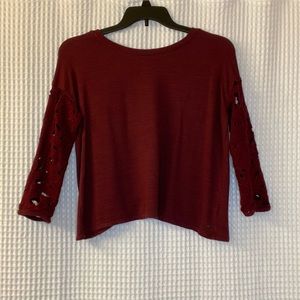 Long sleeved crop top